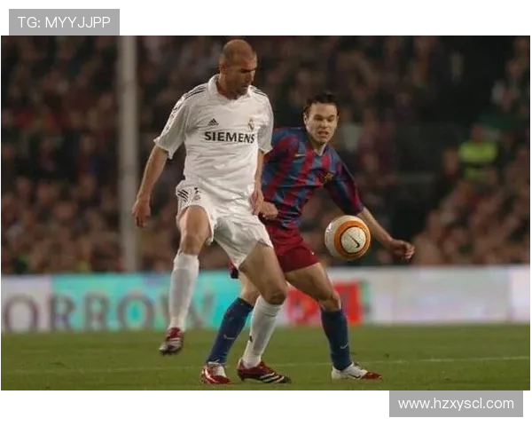 齐内丁·齐达内：从天才球员到传奇教练的辉煌足球生涯与不朽传奇