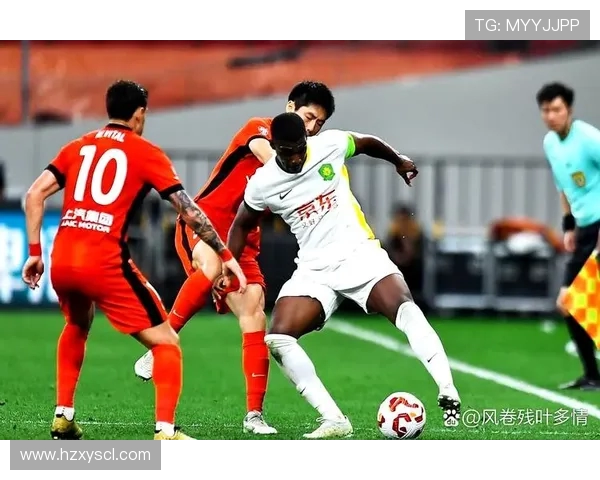 全新赛季激战正酣 球迷激情四溢 体育赛事迎来突破性进展与热烈反响